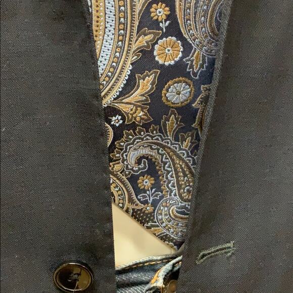 Bolong Blazer Suit Jacket - Picture 6 of 6